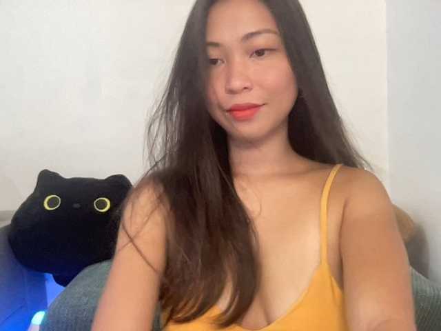 le modèle EmmaSean est en webcam porno dans un show sur le site bongacams, il possède les tags suivants: Asian,Brunette,Shaved