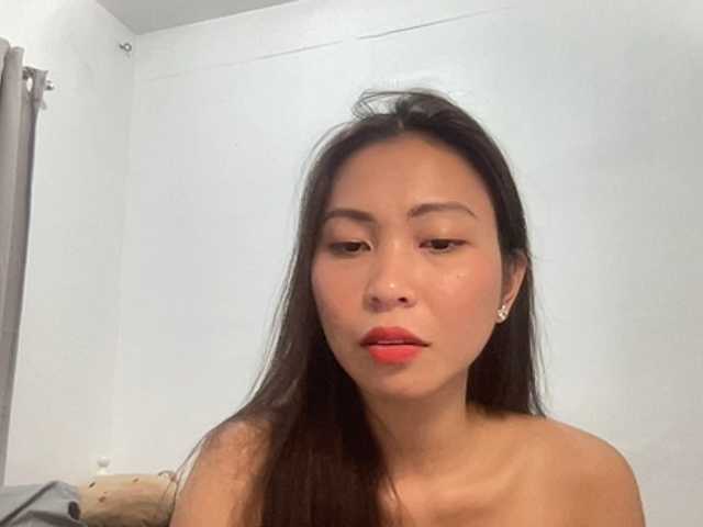 EmmaSean live cam on BongaCams