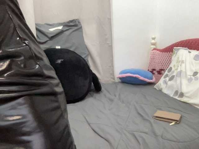 EmmaSean live cam on BongaCams