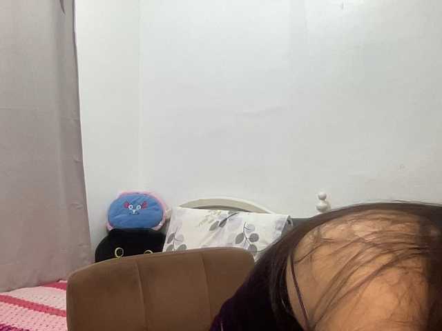 EmmaSean live cam on BongaCams