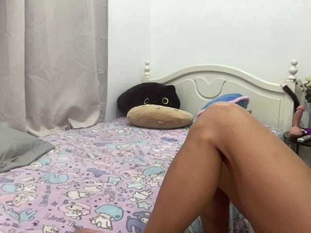 EmmaSean live cam on BongaCams