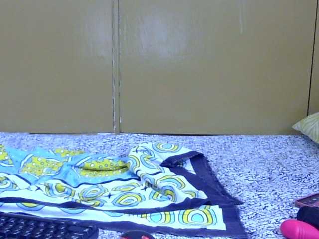 maya-pretty live cam on BongaCams