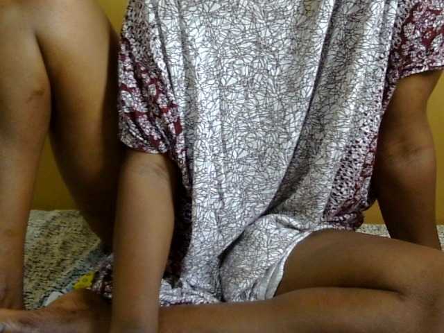 maya-pretty live webcam show
