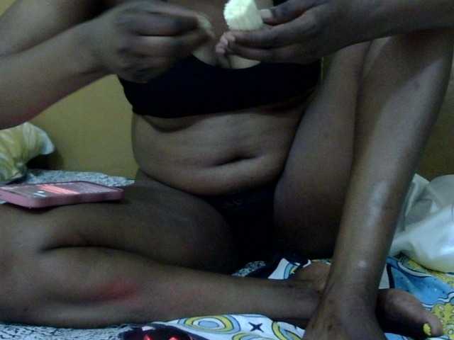 maya-pretty live cam on BongaCams