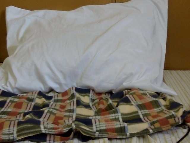 maya-pretty live cam on BongaCams