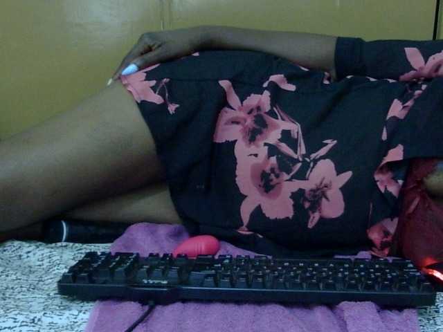 maya-pretty live cam on BongaCams