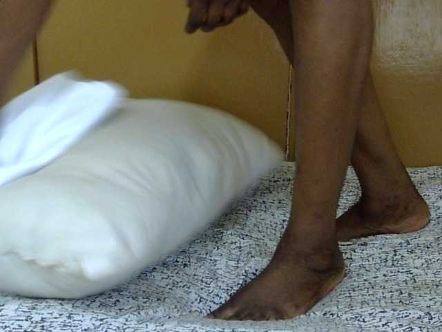 maya-pretty live cam on BongaCams