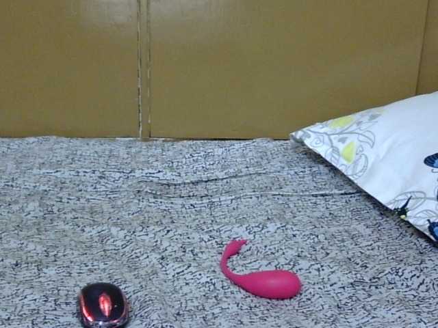maya-pretty live cam on BongaCams