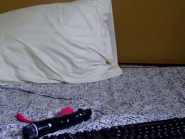 maya-pretty live webcam show