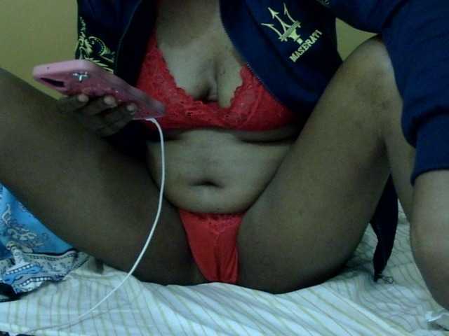 maya-pretty live cam preview