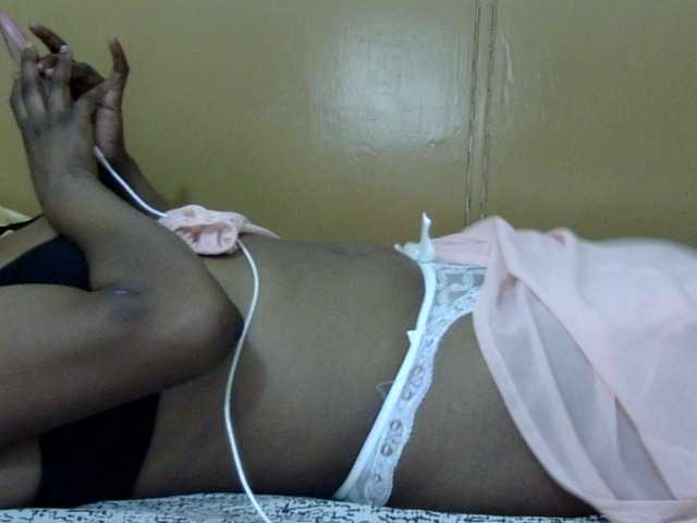 maya-pretty live cam on BongaCams