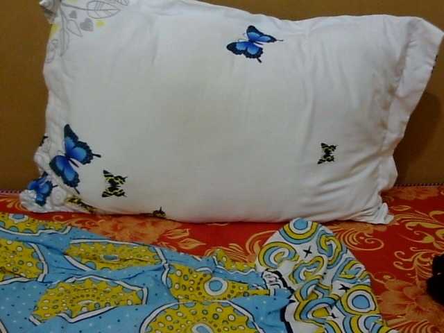 maya-pretty live cam on BongaCams