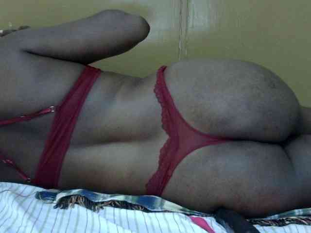 maya-pretty webcam