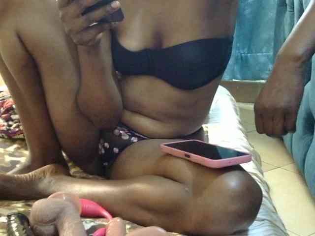 maya-pretty webcam