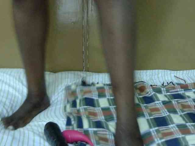 maya-pretty webcam