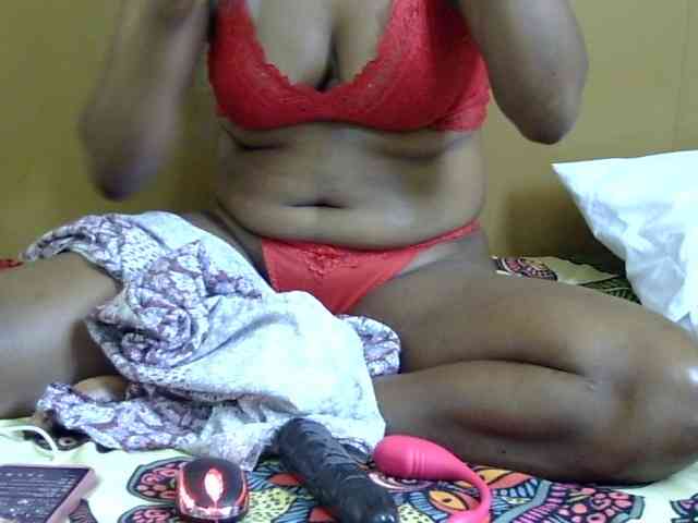 maya-pretty webcam