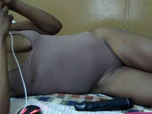 maya-pretty webcam