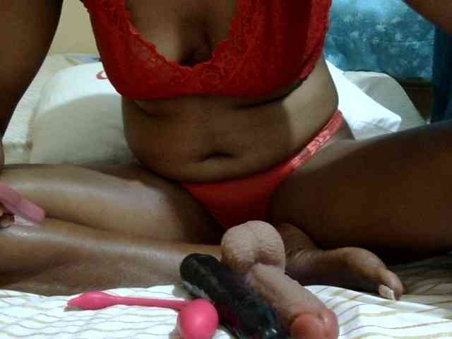 maya-pretty webcam