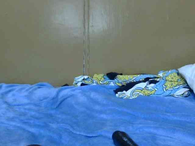maya-pretty webcam