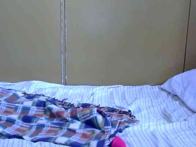 maya-pretty webcam