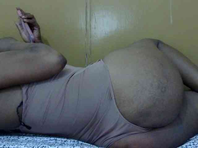 maya-pretty webcam