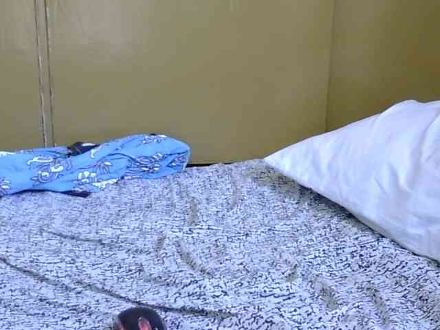 maya-pretty webcam