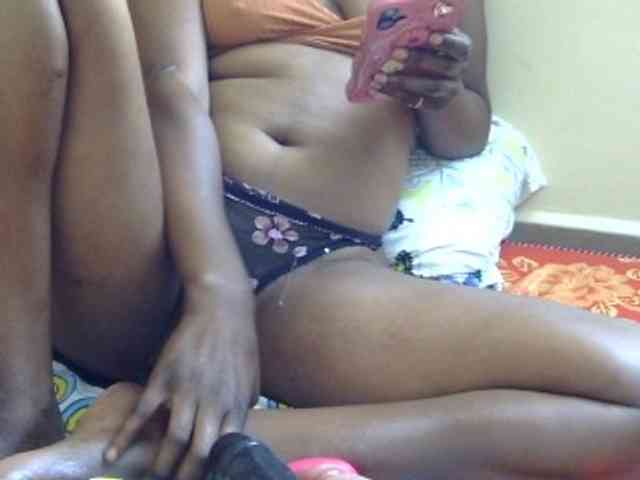 maya-pretty webcam