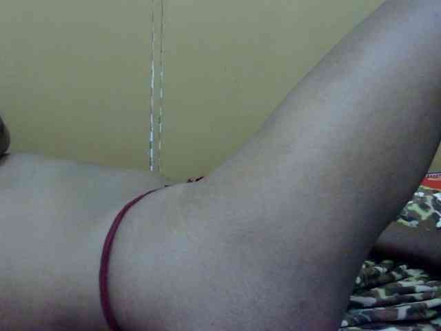 maya-pretty webcam