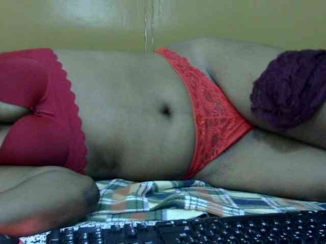 maya-pretty webcam