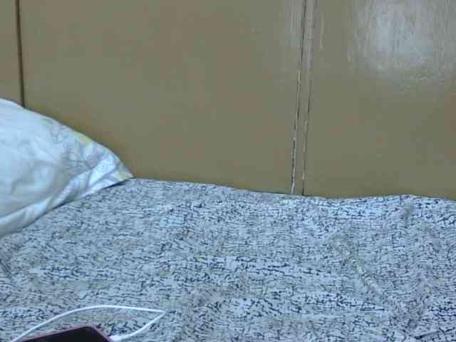 maya-pretty webcam