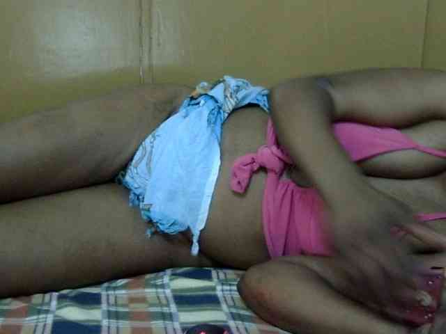 maya-pretty webcam