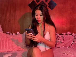 Image capture of LilyJelly