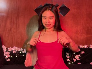 LilyJelly Porn Show