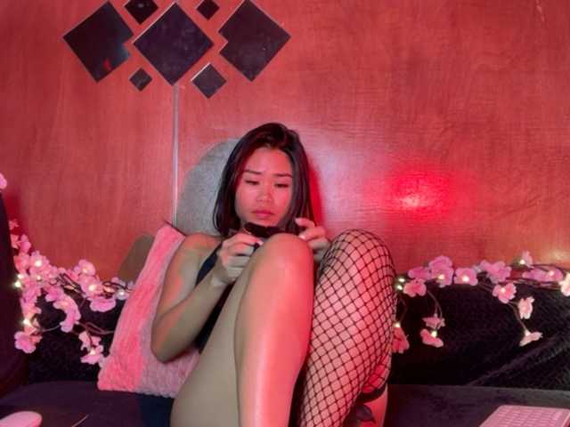 LilyJelly live cam on BongaCams