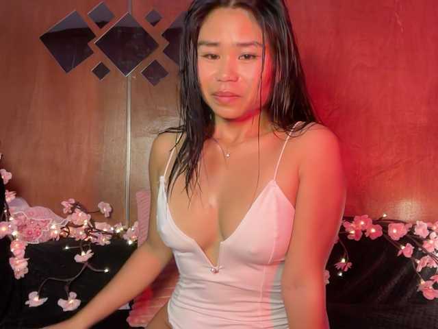 LilyJelly live cam on BongaCams