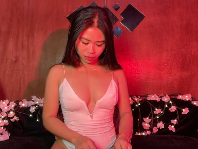 LilyJelly live cam on BongaCams