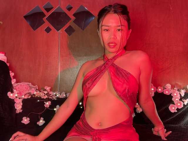 LilyJelly live cam on BongaCams