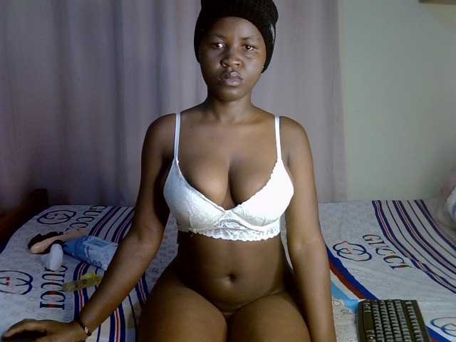 Magizitah's BongaCams show and profile