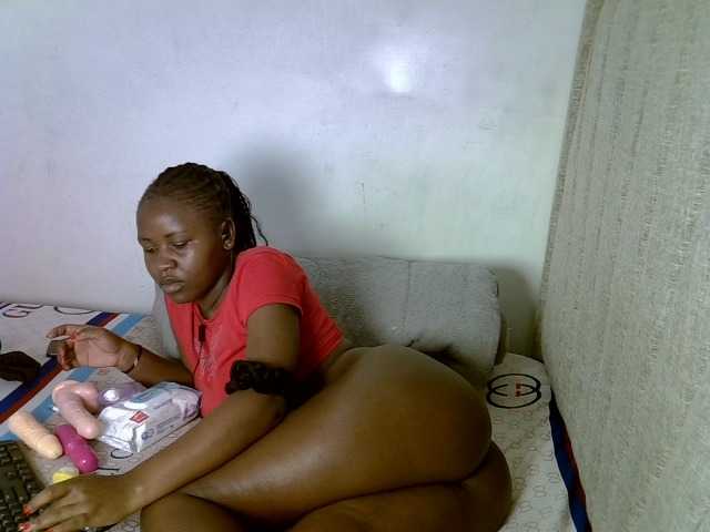 Magizitah live cam on BongaCams