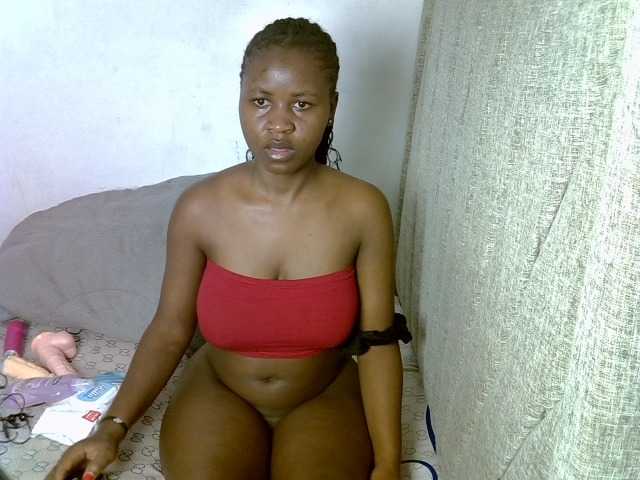 Magizitah live cam on BongaCams