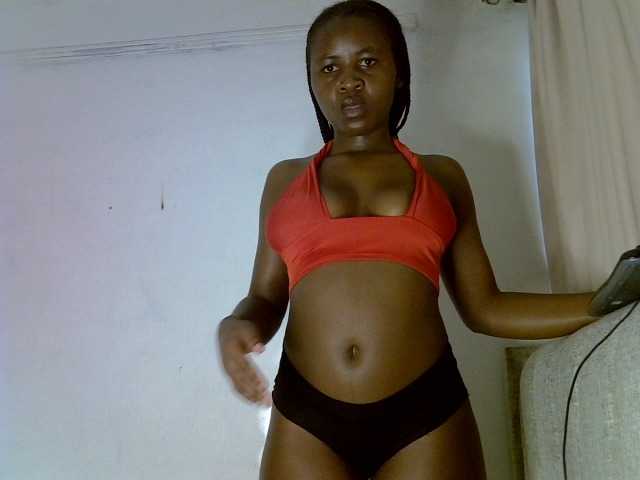Magizitah live cam on BongaCams