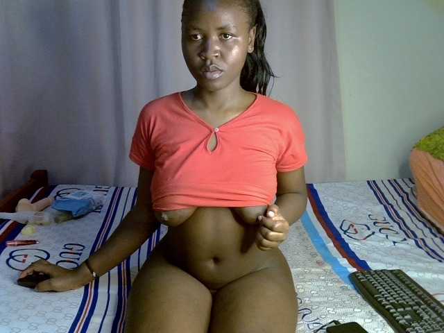 Magizitah's BongaCams show and profile