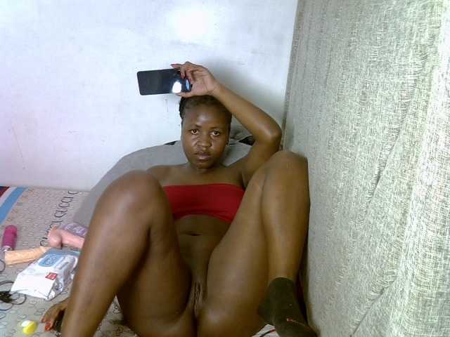 Magizitah live cam on BongaCams