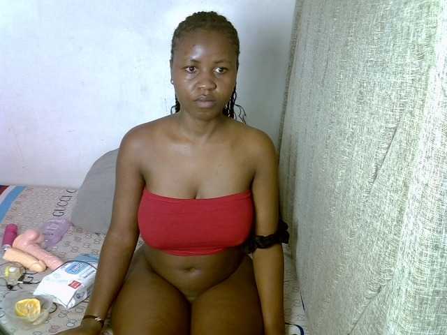 Magizitah live cam on BongaCams