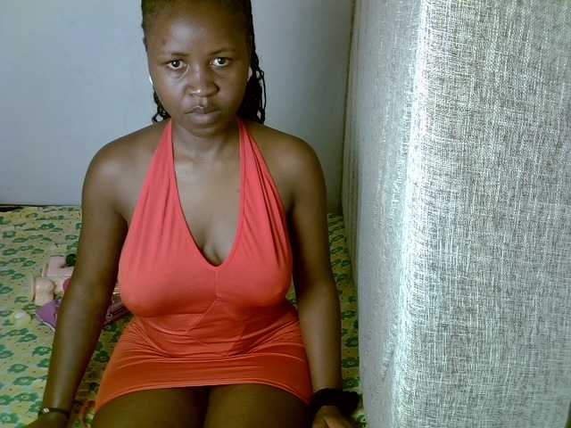 Magizitah live cam on BongaCams