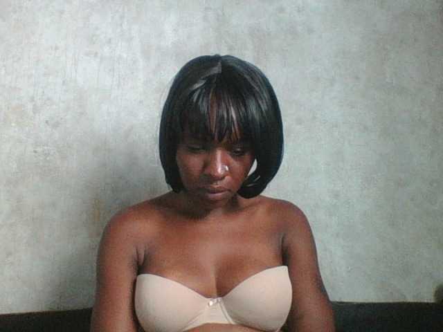 sweet-aaliya live cam on BongaCams