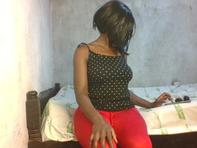 sweet-aaliya live cam on BongaCams