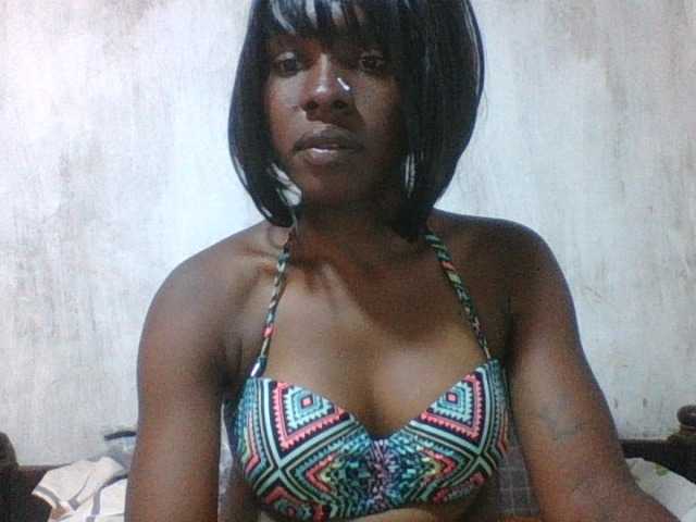 sweet-aaliya live cam on BongaCams