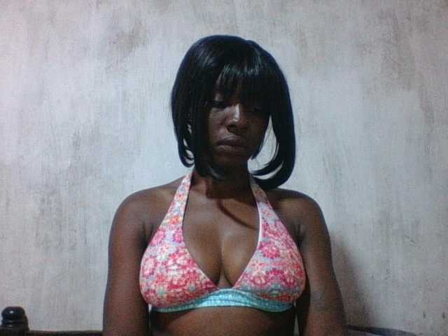 sweet-aaliya live cam on BongaCams