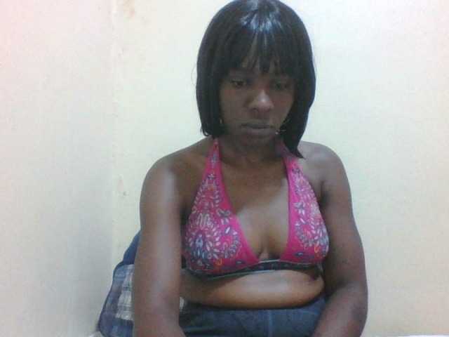 sweet-aaliya live cam on BongaCams